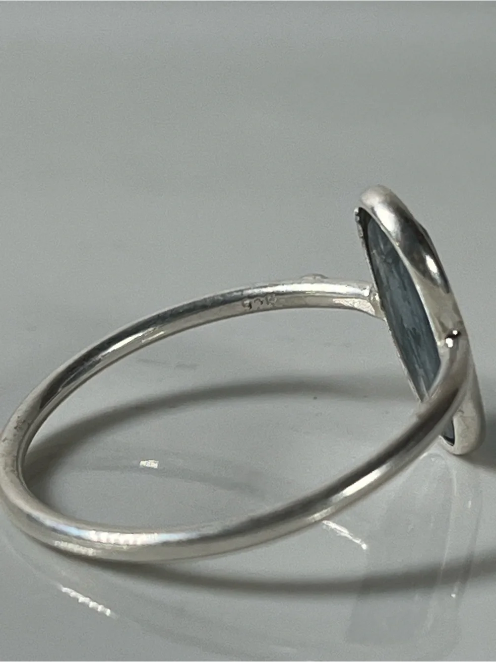 Solid Sterling Silver 925 Blue Kyanite Gemstone Flat Stacker Ring Size 8.25